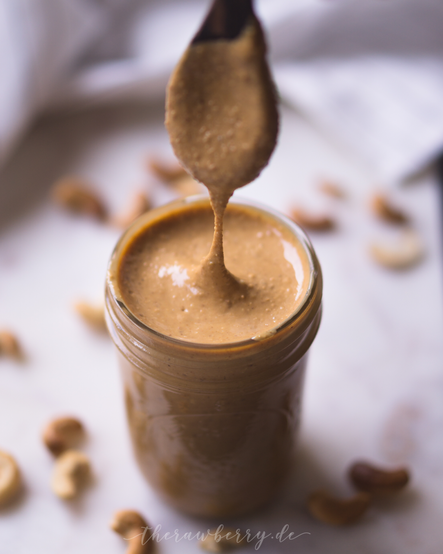 nutbutter, food, healthy, nuts, recipe, tutorial, jar, glass, sugar free, diet