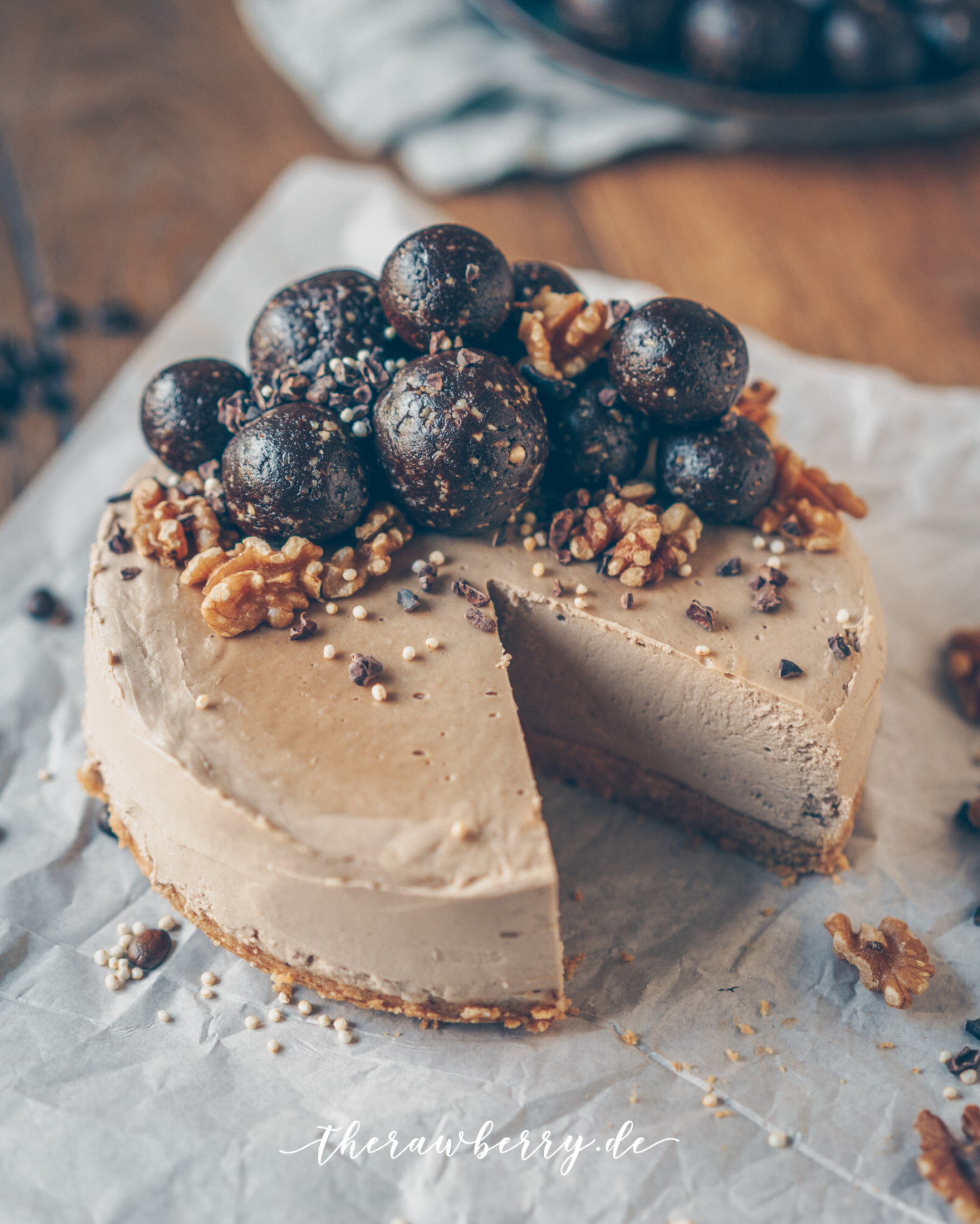 vegan, latte macchiato, cheesecake, cake, kuchen, Käsekuchen, kaffe, coffee, lecker, healthy, gesund, dairy free, laktosefrei, glutenfrei, gluten free, diet, plant based, food, essen, Nachtisch, dessert, raw, roh, rohkost