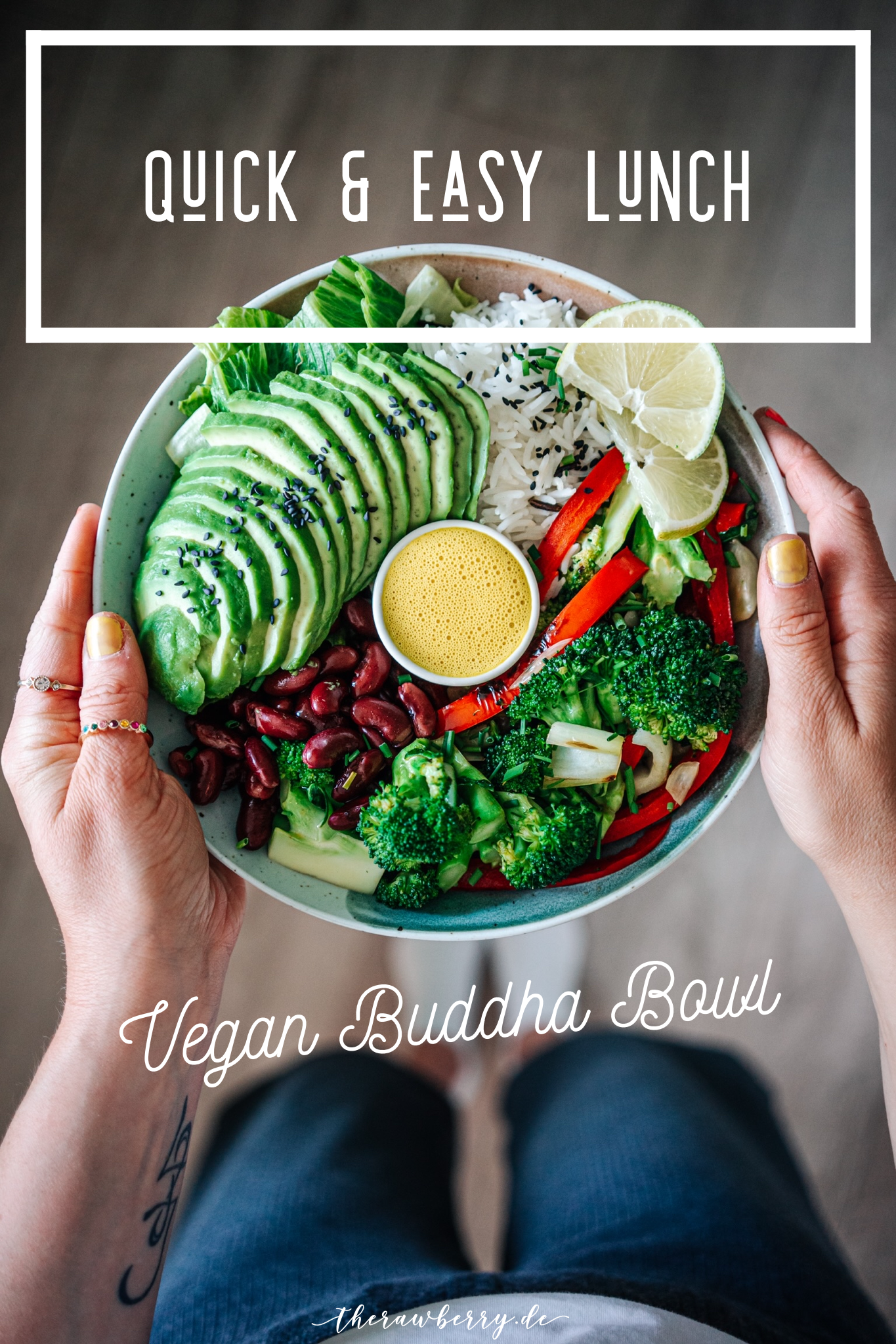 buddha bowl, delicious, gluten free, dairy free, vegan, glutenfrei, lecker, delicious, greens, eat greens, eat healthy, gesund essen, einfach, simple, simpel, lunch, dinner, Mittagessen, Abendessen, ganz schnell, kochen, was esse ich heute, Wahns for dinner, avocado, therawberry, sauce, cashews, allergy friendly, whole foods, Vollwertkost, food, food photography, fotografie, Marie dorfschmidt