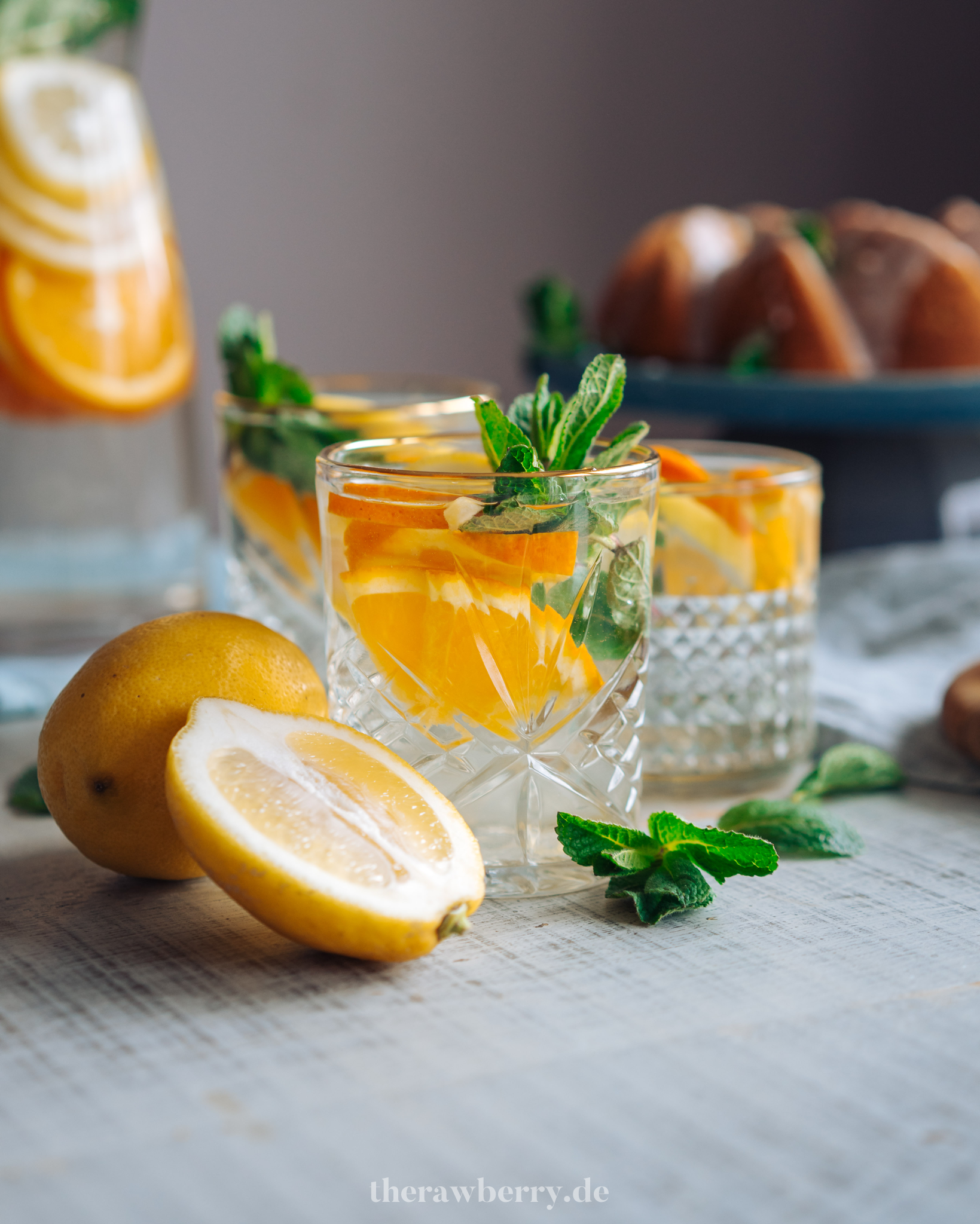 water, wasser, filter, sytem, therawberry, Marie Dorfschmidt, Food Styling, vegan, diet, diät, gesund, leben, living, healthy, mindful, lifestyle, lemons, Zitronen, splash, action shot, foodie, living, Plantbased, Hytecon, hypro water, waterfilter, Wasserfilter, einfach, simple