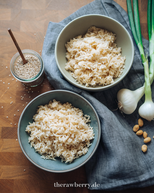 massaman curry, Fairtrade original, Kochbox, essen, therawberry, marie dorfschmidt, food fotografie, food styling, Lebensmittel, lecker, einfach, schell, kochen, box, essen aus der box, essenskiste, gesund, bio, reis, curry, selber kochen, foodie, blogger, fotograf, zutaten, Kokosmilch, Thailändische Küche, Thai essen
