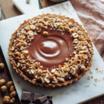 vegan, hazelnut, Haselnuss, tart, tarte, therawberry, Rezept, recipe, einfach, simple, simpel, schokolade, chocolate, no bake, glutenfree, glutenfrei
